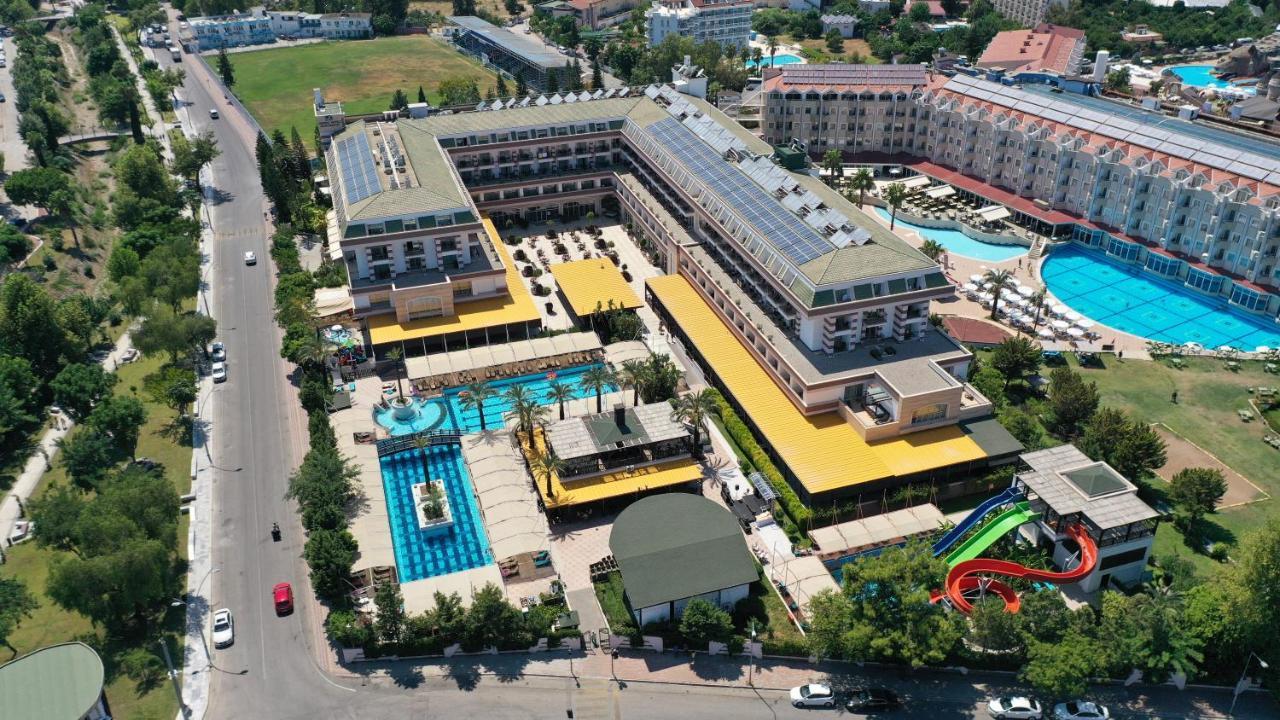 קמר Crystal De Luxe Resort & Spa מראה חיצוני תמונה