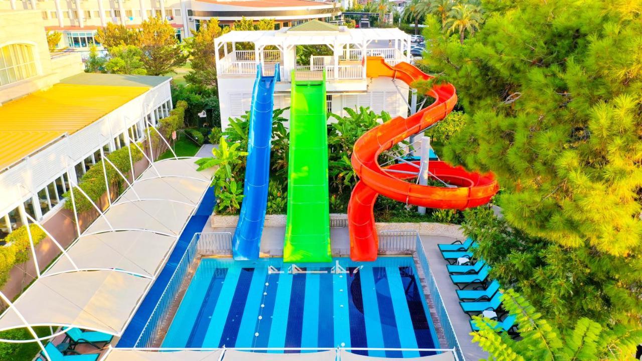 קמר Crystal De Luxe Resort & Spa מראה חיצוני תמונה