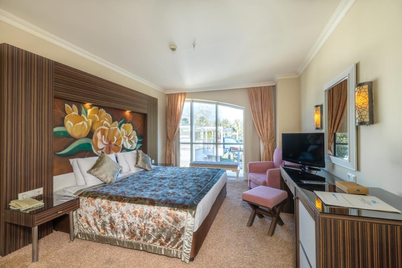 קמר Crystal De Luxe Resort & Spa מראה חיצוני תמונה